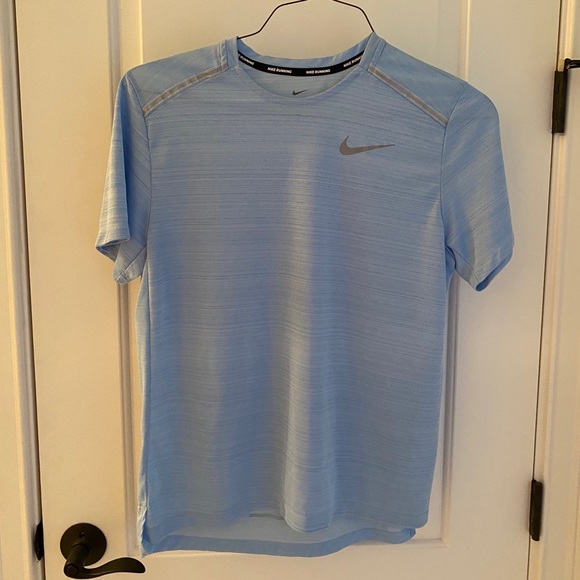 light blue running shirt